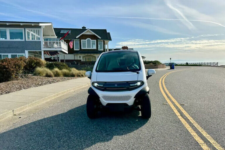 Microcarro elétrico estreará nas ruas dos EUA ainda este ano